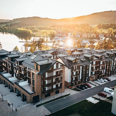 Molo Lipno Resort Luxusni Apartman 4Kk チェスキー クルムロフ エクステリア 写真