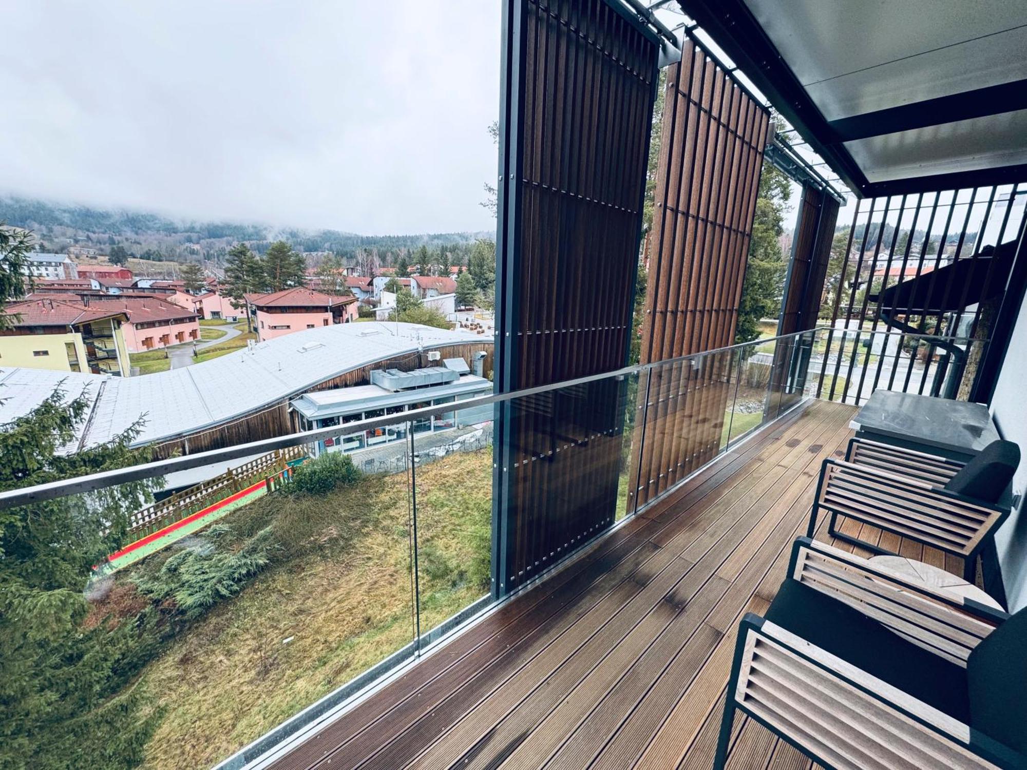 Molo Lipno Resort Luxusni Apartman 4Kk チェスキー クルムロフ エクステリア 写真