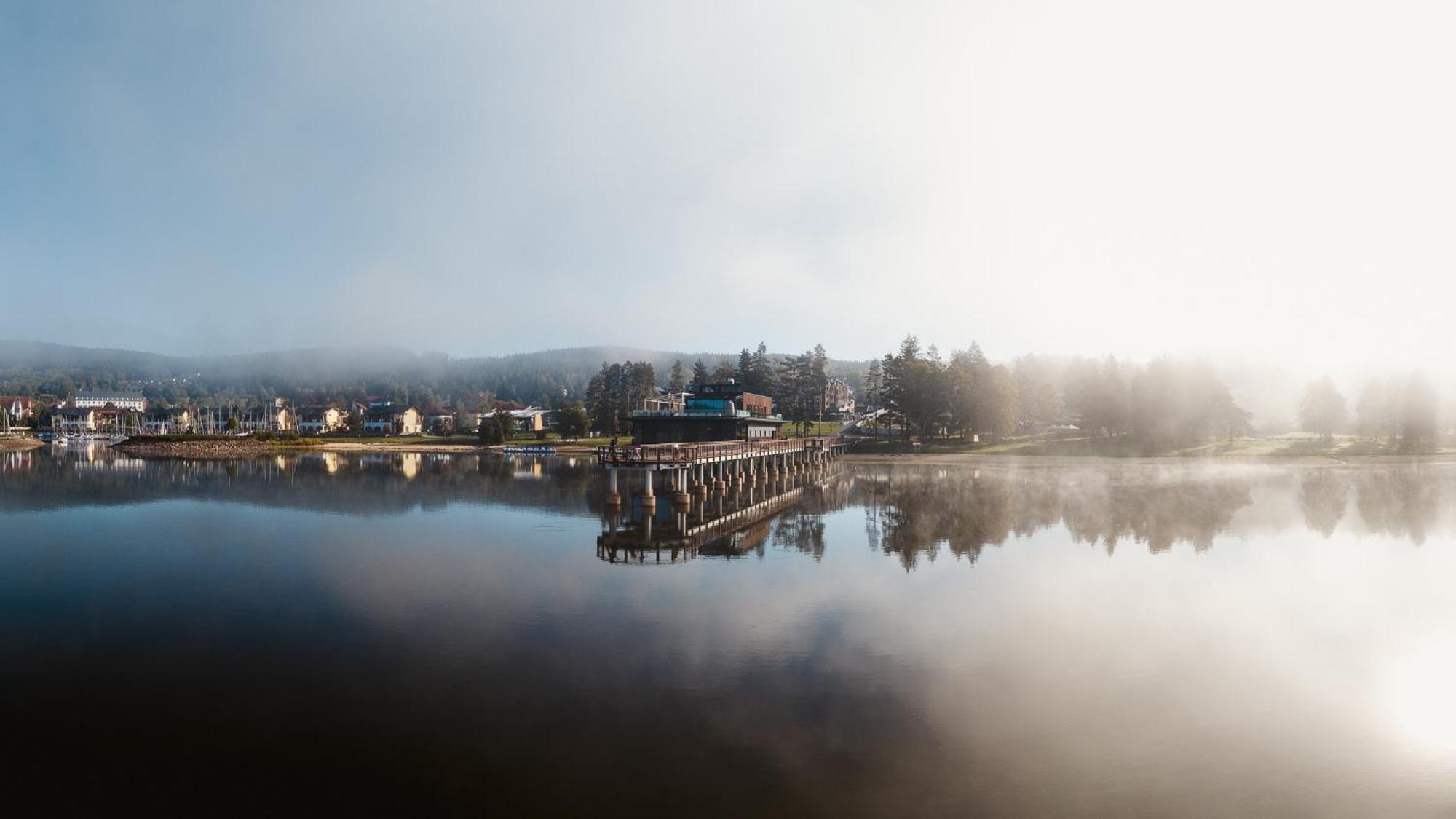 Molo Lipno Resort Luxusni Apartman 4Kk チェスキー クルムロフ エクステリア 写真